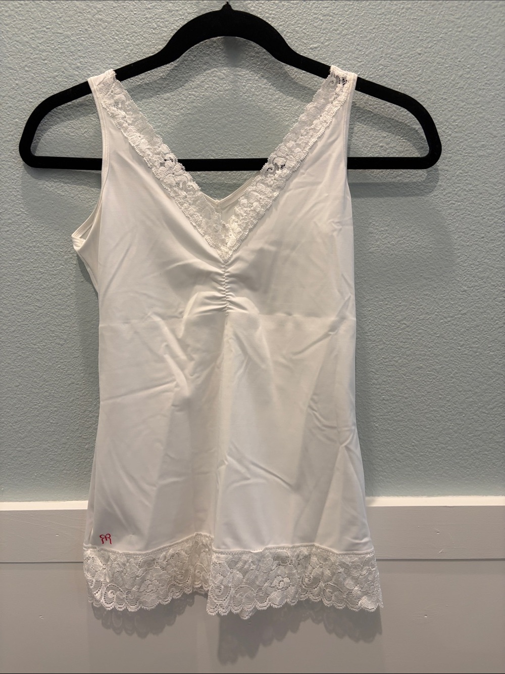 Ruby Ribbon White Lace-Trim V-Neck Chemise